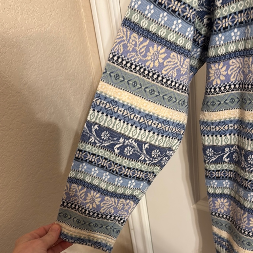 Blue Patterned Vintage Pullover - image 3